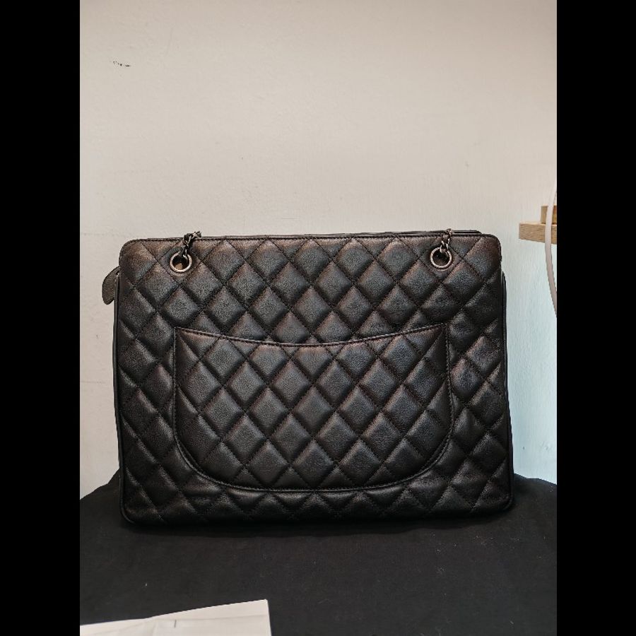 Chanel tote bag-1