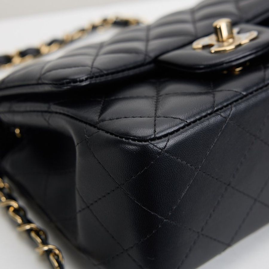 二手Chanel mini coco 17方胖/黑淡金扣-5