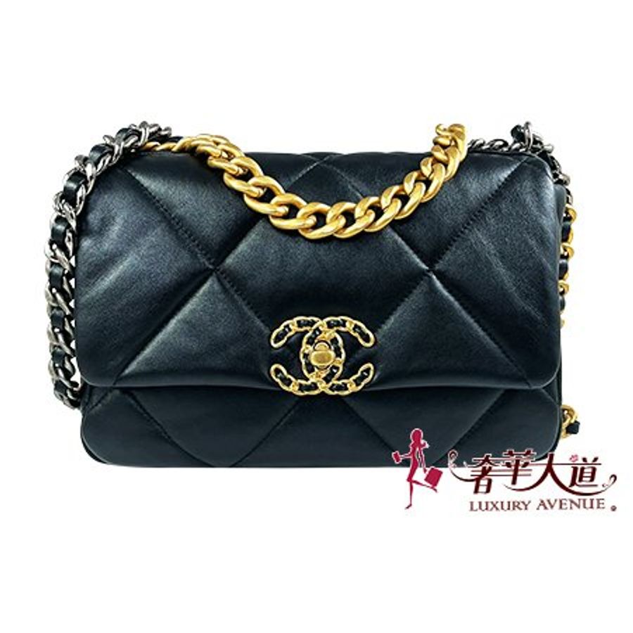 *奢華大道國際精品*【CH0713】CHANEL 黑色羊皮金釦19系列口蓋兩用包 AS1160-0