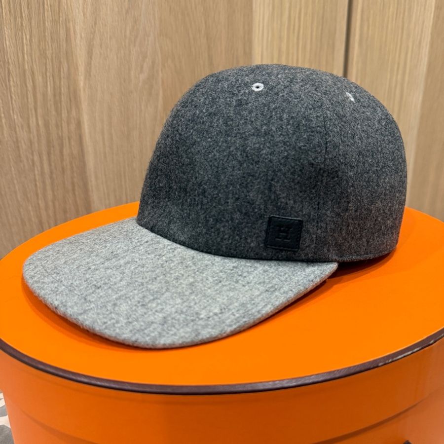 HERMÈS 六片式羊毛面料棒球帽 Size 58-0