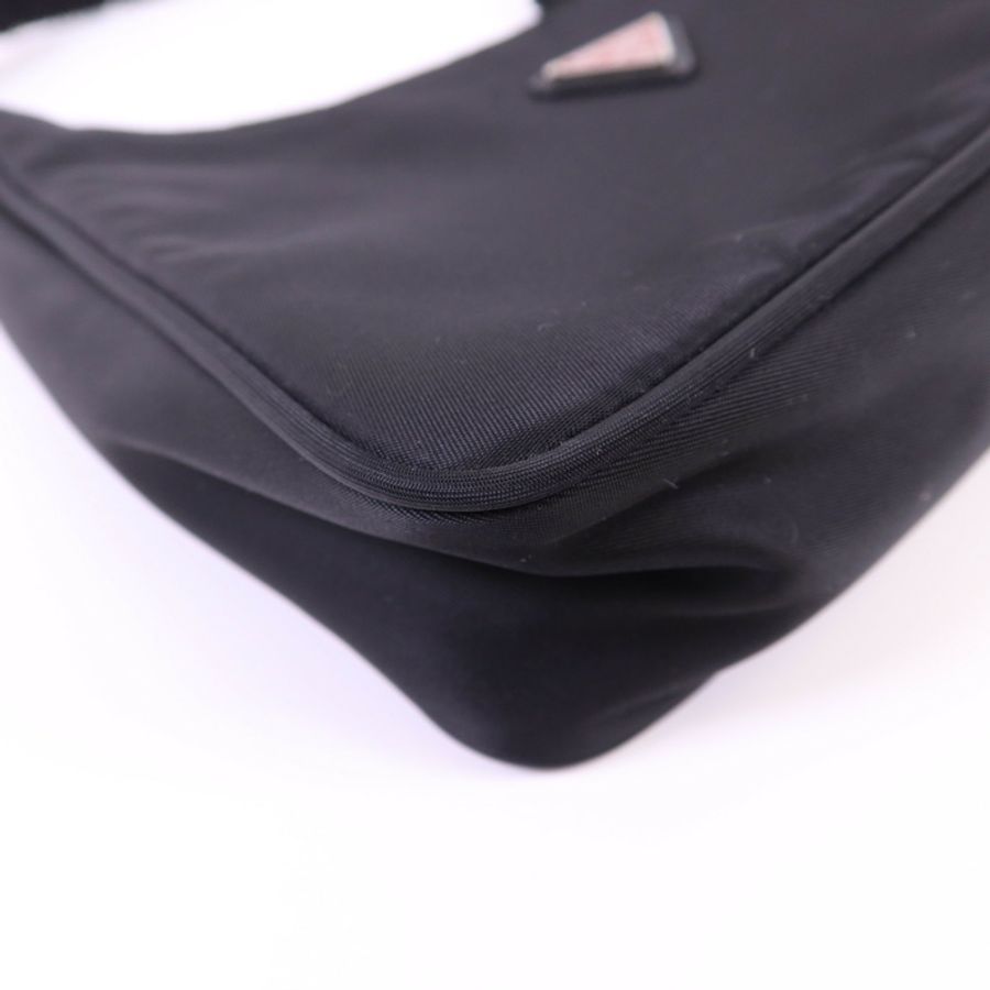 PRADA 尼龍Shoulder Bag銀扣肩背袋-13