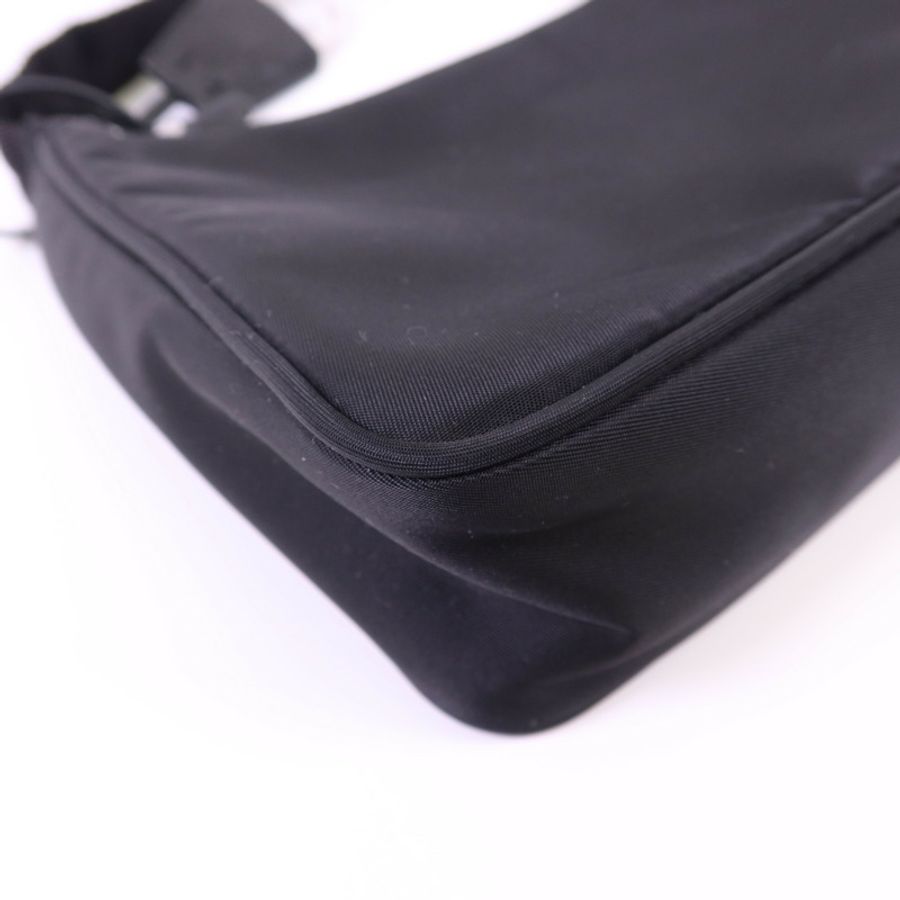 PRADA 尼龍Shoulder Bag銀扣肩背袋-15