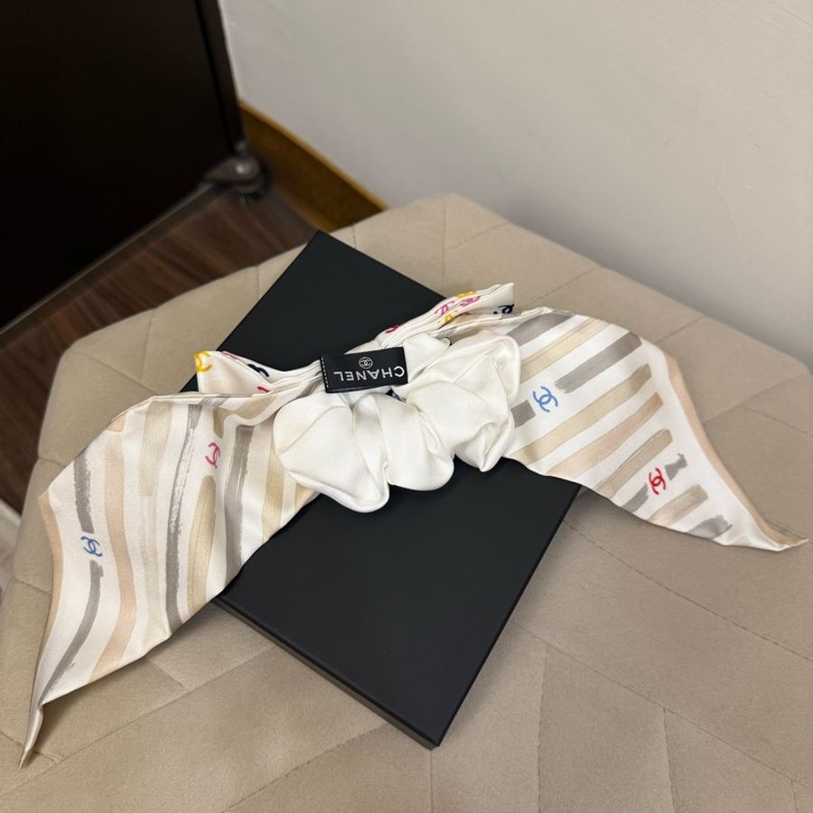 Chanel超可愛蝴蝶結髮圈 全新台灣專櫃入-1