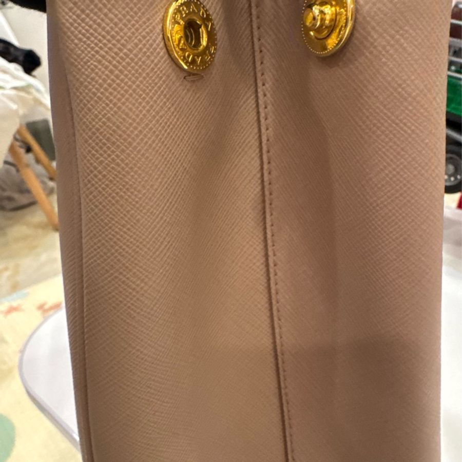 Prada 殺手包大號 (8成新)-7