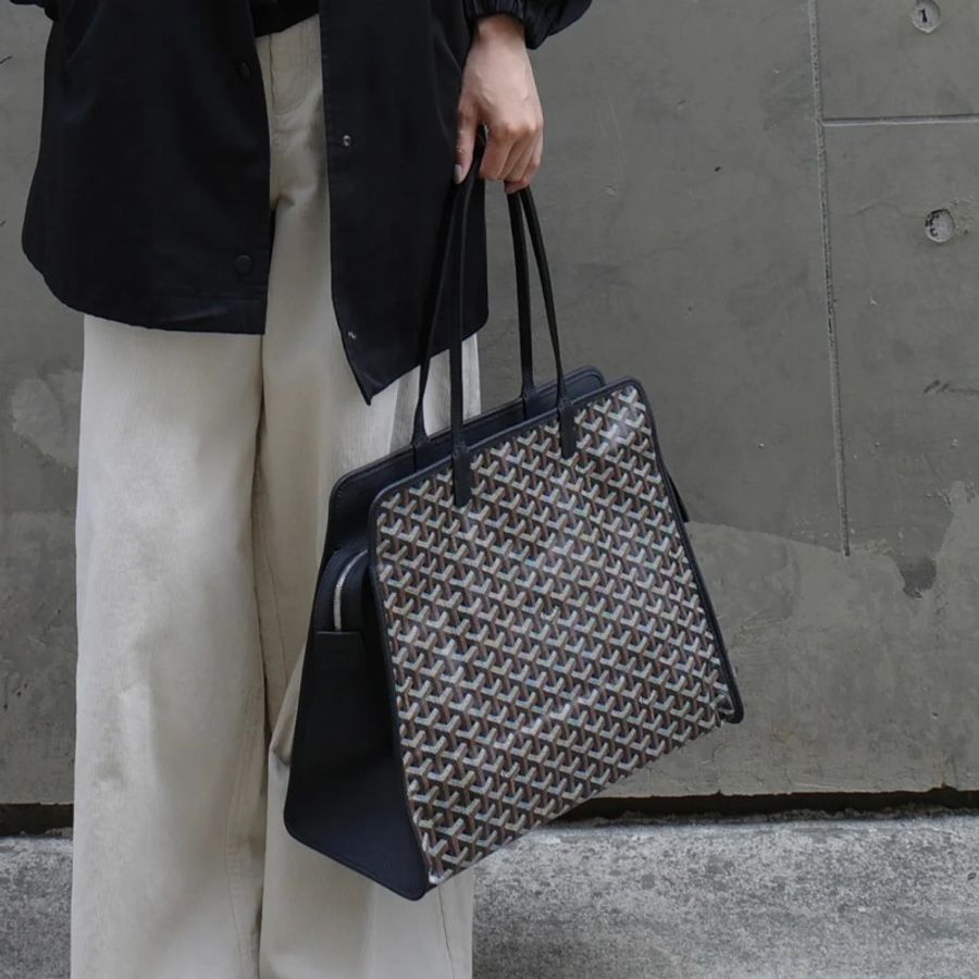 ✨Goyard 海軍藍拉鍊手提包 空間大 時尚好背💙-1