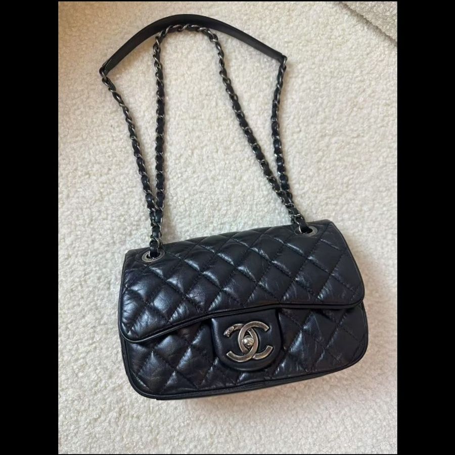 Chanel香奈兒 黑銀做舊 油蠟牛皮 mini flap easy coco cf-1