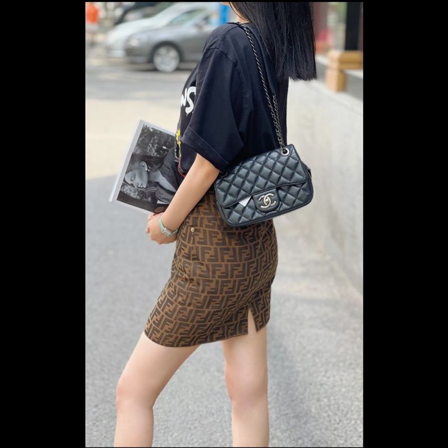 Chanel香奈兒 黑銀做舊 油蠟牛皮 mini flap easy coco cf-11
