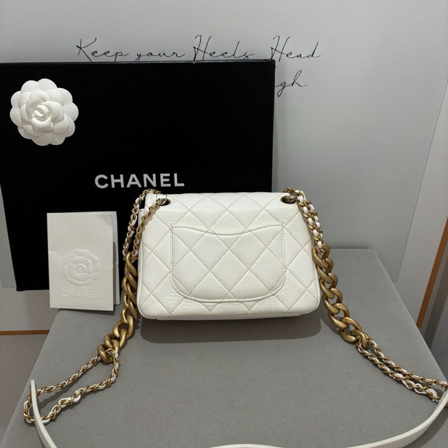 ✨Chanel 白色金扣 小羊皮 方胖子 99新 晶片款🤍-4
