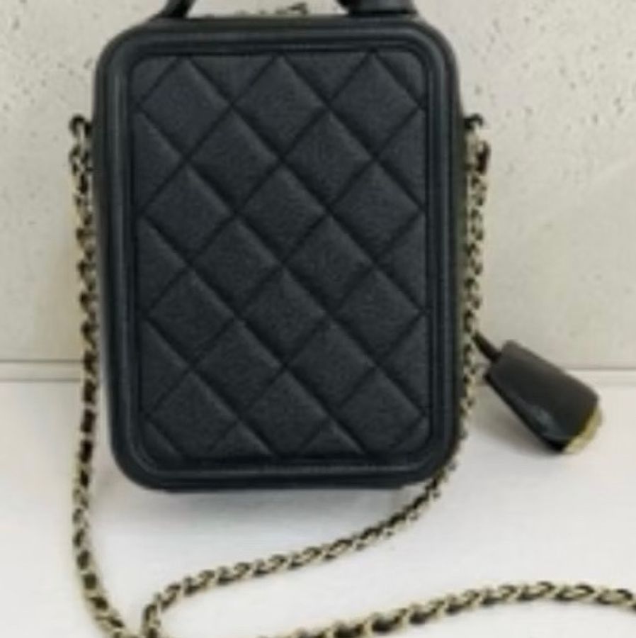 ｜保證真品｜Chanel 直版 相機包 豎版 超級特別 撞包機率超低！荔枝牛皮！-2