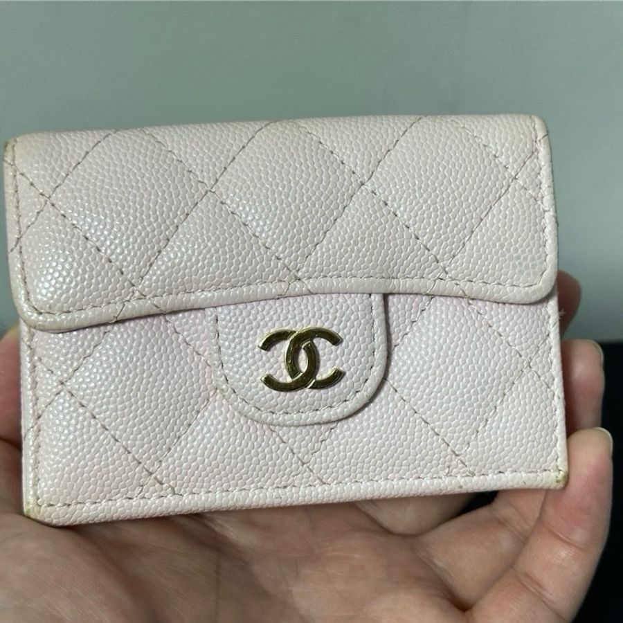 香奈兒Chanel CF櫻花粉金扣荔枝皮防刮三折短夾-0