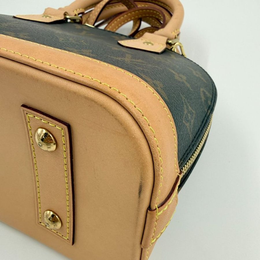 Louis Vuitton - 原花ALMA BB貝殼包-15