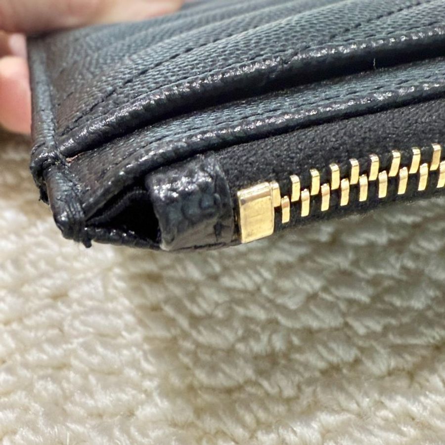 Saint Laurent - 黑色金釦魚子醬山型紋一字拉鍊手拿包-7