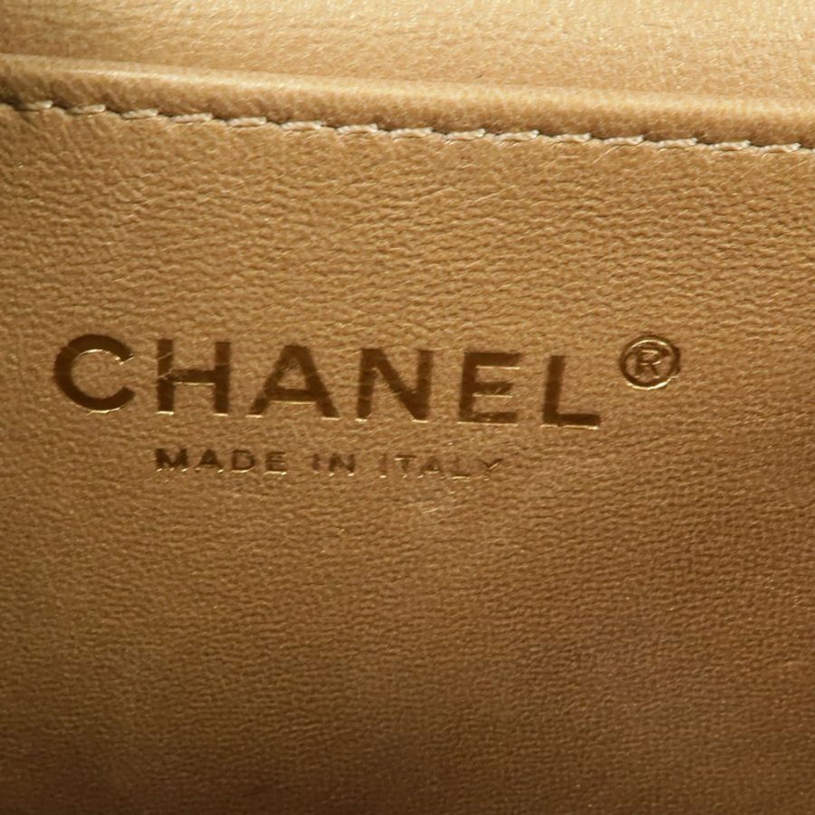CHANEL 牛皮皮革Chain Shoulder金扣肩背袋-13