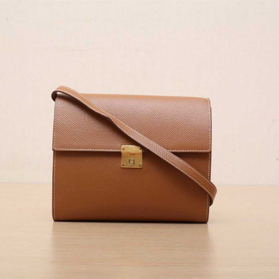 HERMES Clic16斜挎包37金棕色Epsom皮Y刻金扣肩背包-1