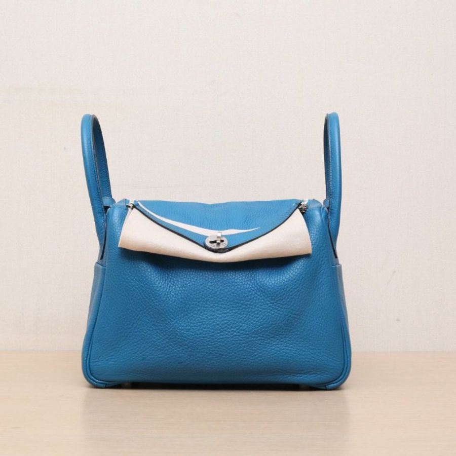 HERMES Lindy307B松石藍TC皮框Q銀扣肩背包-1