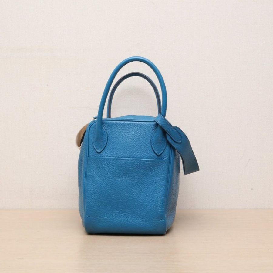 HERMES Lindy307B松石藍TC皮框Q銀扣肩背包-4