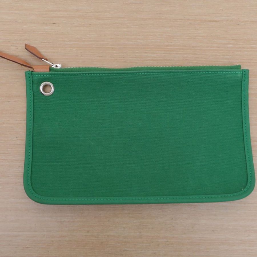 HERMES Herbag311K竹子綠帆布/Hunter牛皮X刻銀扣肩背包-3