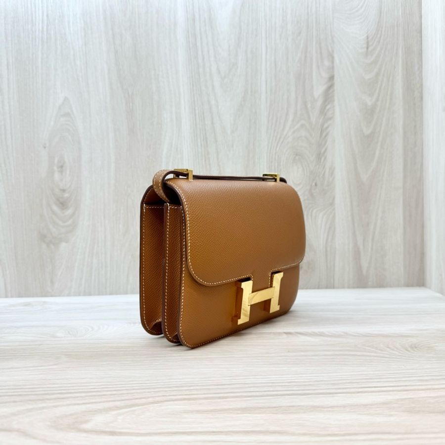 Hermes金棕Epsom皮Constance Mini 18CM-3