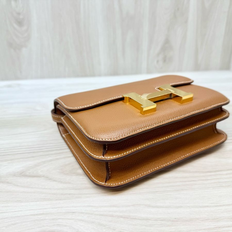 Hermes金棕Epsom皮Constance Mini 18CM-16