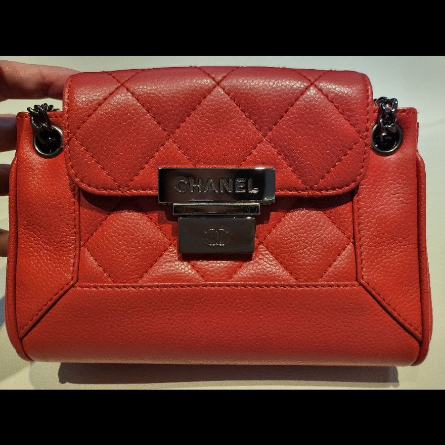 chanel-0