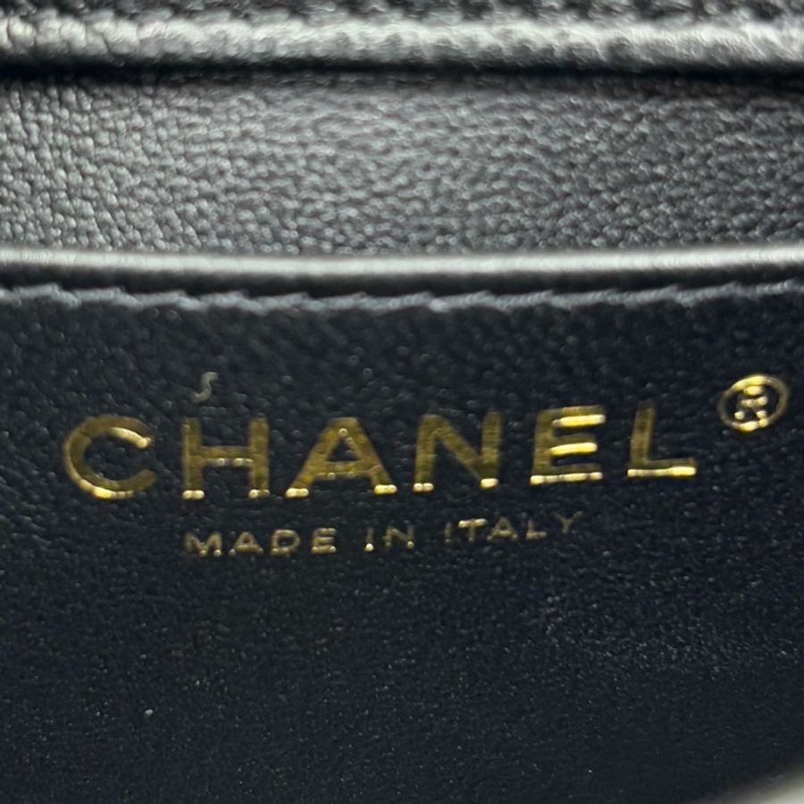 黑色菱格紋皮革 Mini Flap 鏈帶肩背【CHANEL 香奈兒 】 AS3829-6