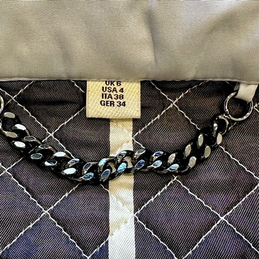 Burberry 菱格外套-8