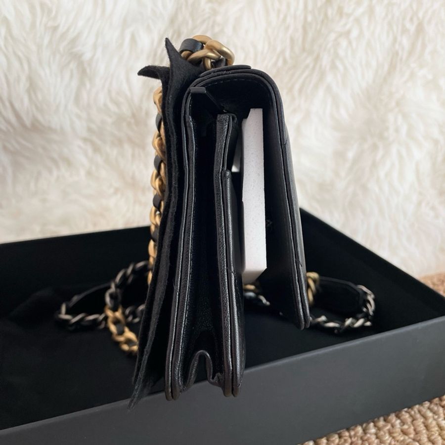 chanel 19 woc 黑金-2