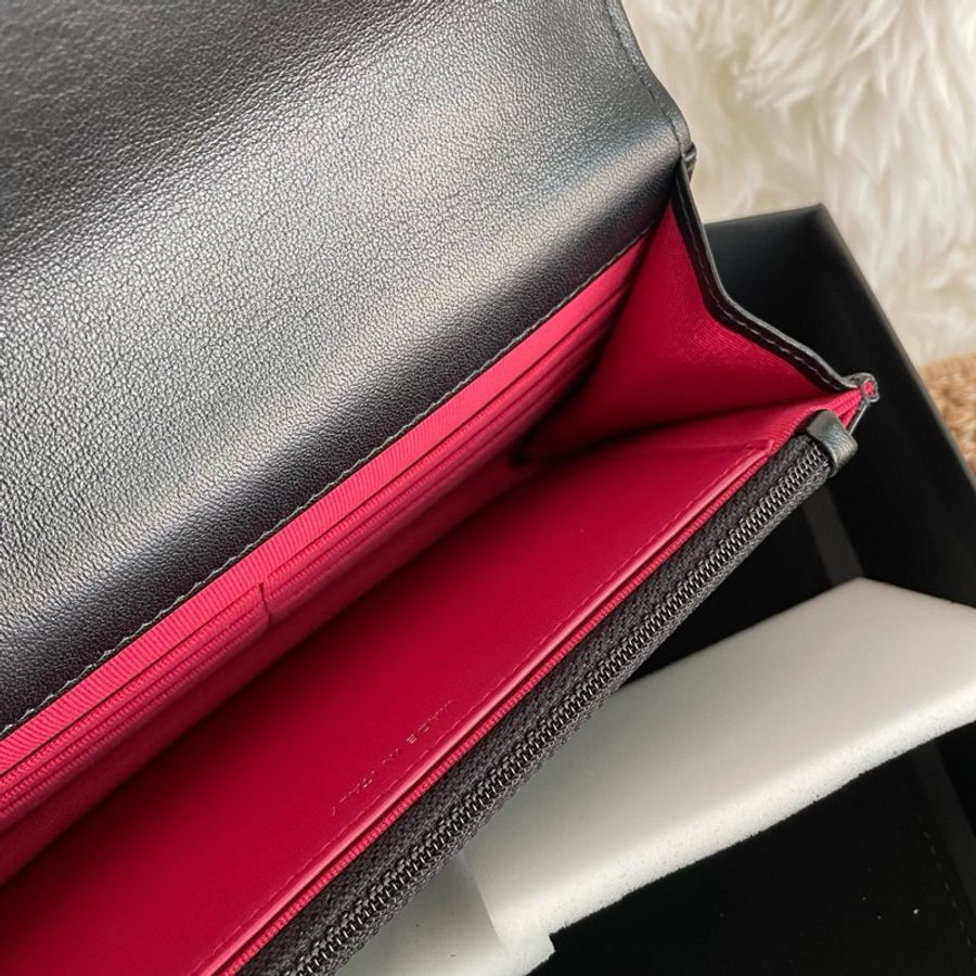 chanel 19 woc 黑金-4