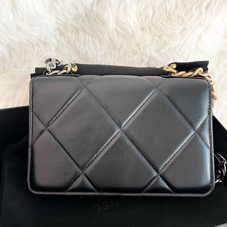 chanel 19 woc 黑金-5