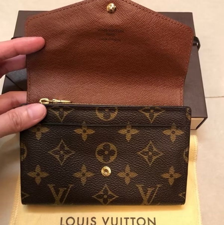 LOUIS VUITTON SARAH monogram 短款中夾-0