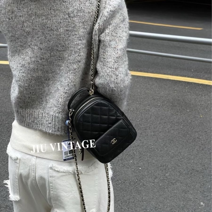 ෆ Chanel 小書包🎒 🈶2024購證-2