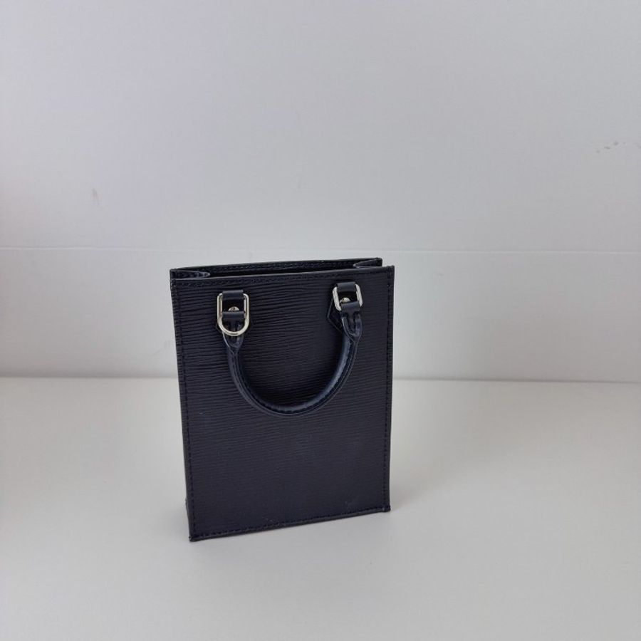 LV 路易威登 黑色 水波纹 牛皮 mini 琴譜包-2