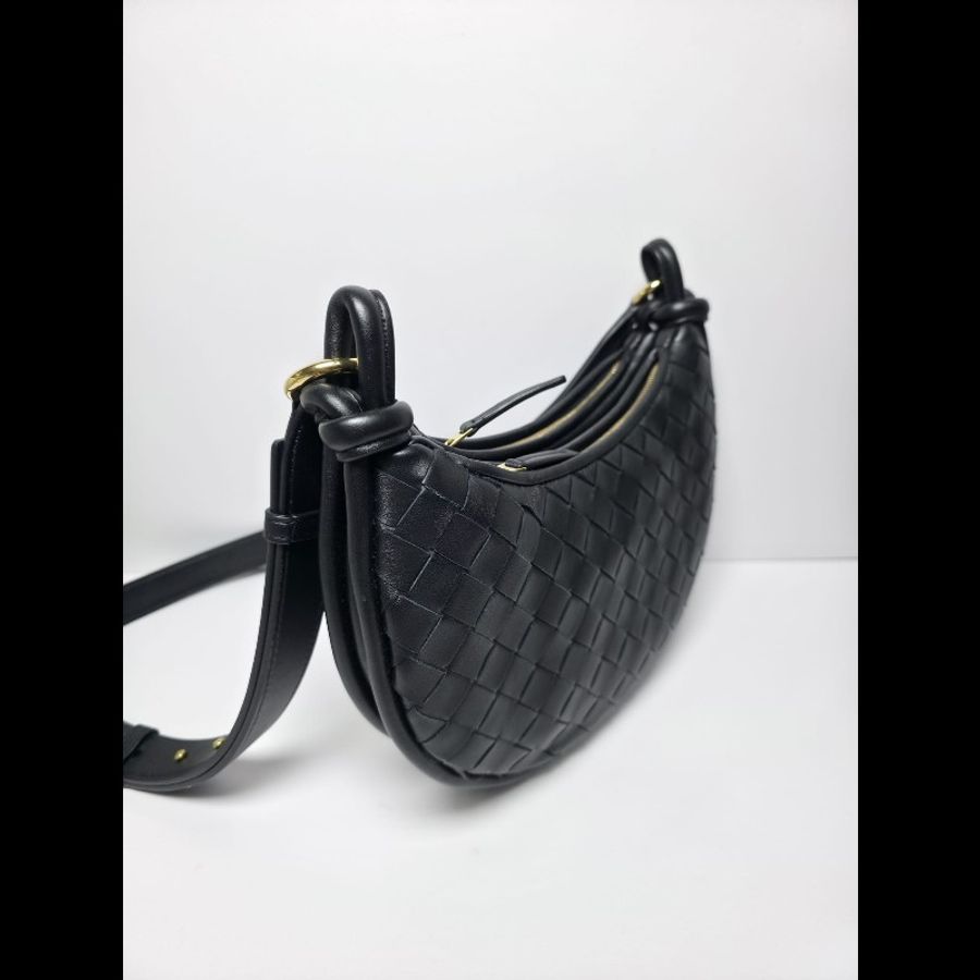 BV黑色Gemelli Crossbody Bag
(未使用品)-2