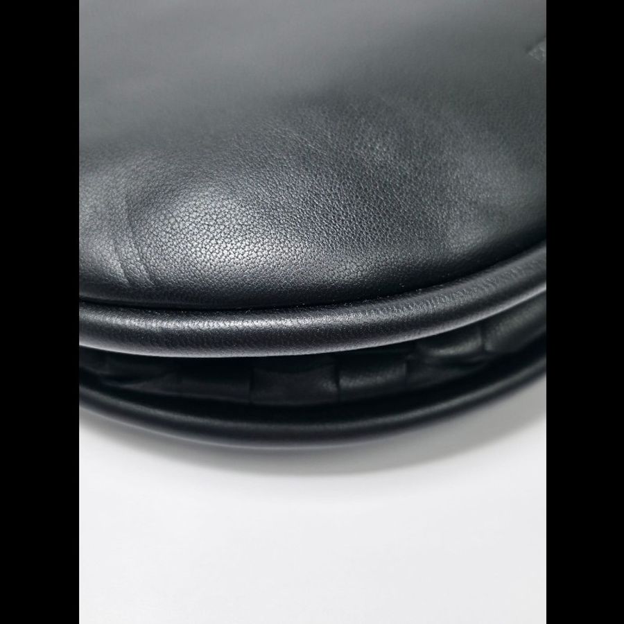 BV黑色Gemelli Crossbody Bag
(未使用品)-8