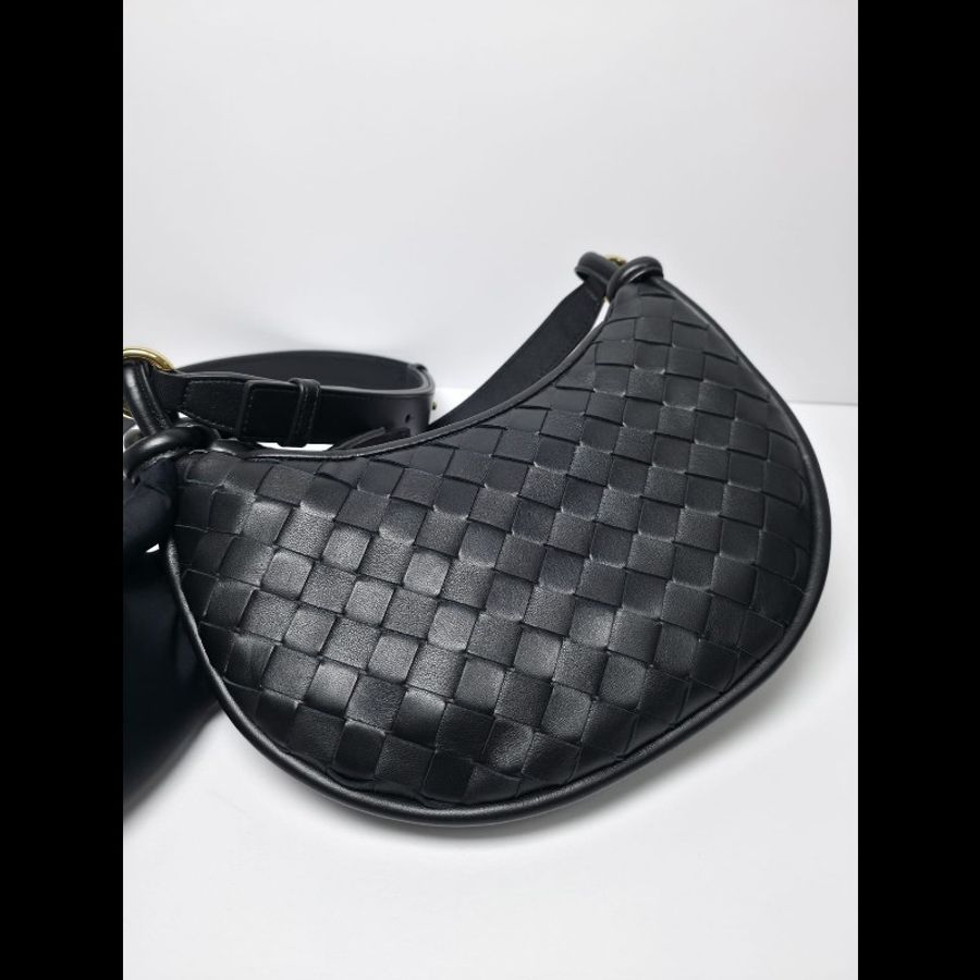 BV黑色Gemelli Crossbody Bag
(未使用品)-11