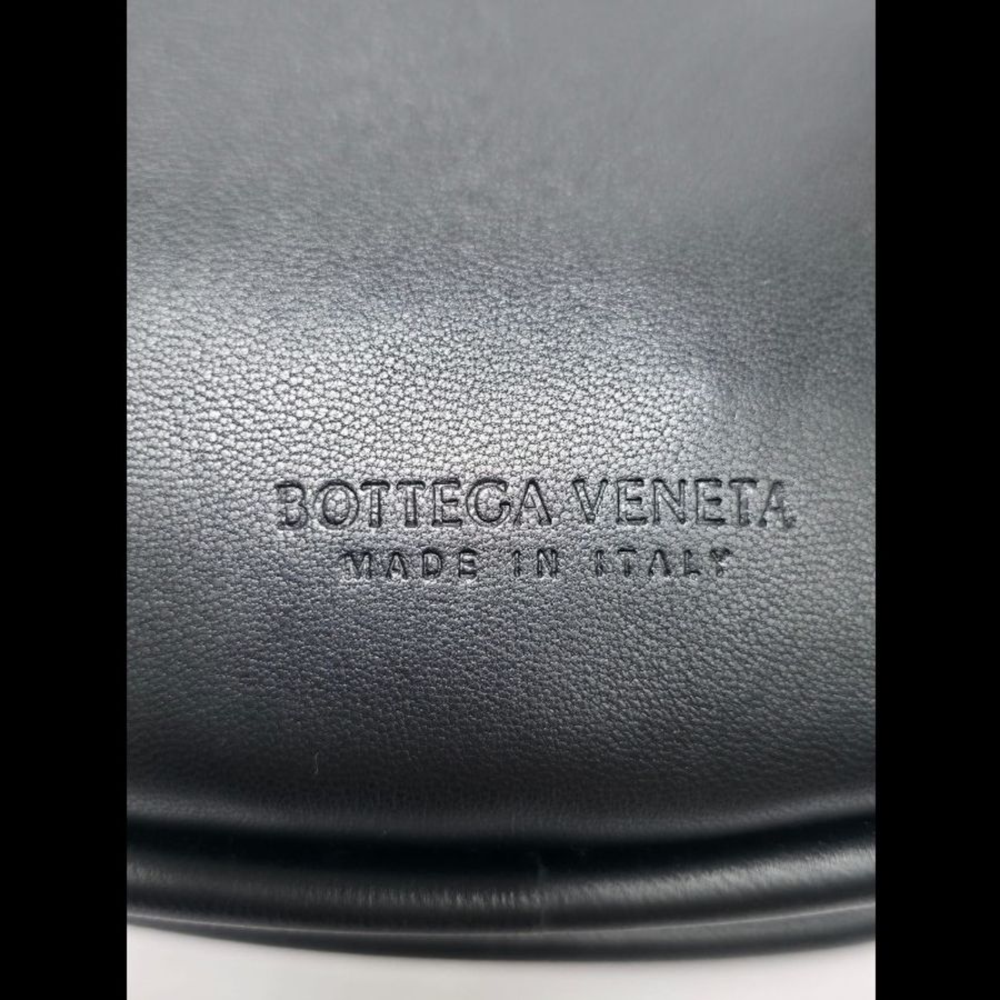 BV黑色Gemelli Crossbody Bag
(未使用品)-14