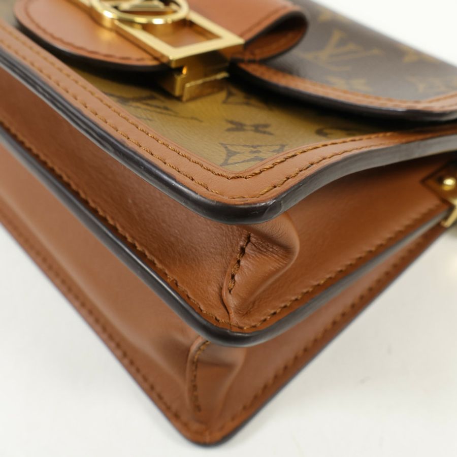LOUIS VUITTON Monogram Reverse Mini Dauphine金扣肩背袋-5