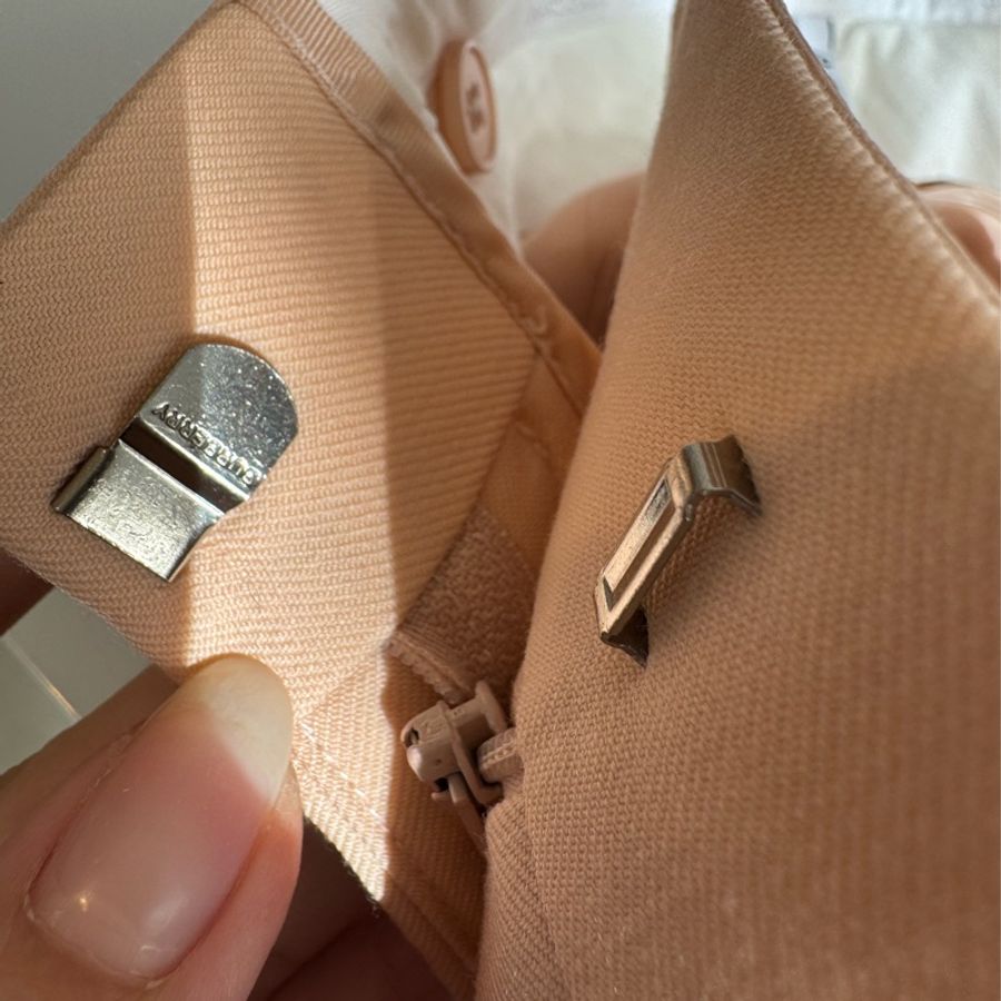 Burberry 粉橘色TB短褲-12