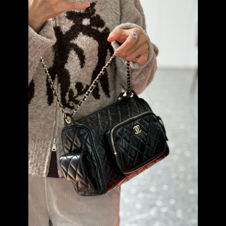 chanel 24K camera bag
Large size-5