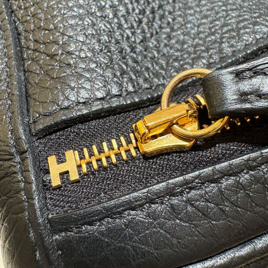 已售出【現貨|快速出貨】Hermès 愛馬仕 Lindy 26|黑色金釦|U刻 2022 年|Taurillon Clemence 小牛皮-10