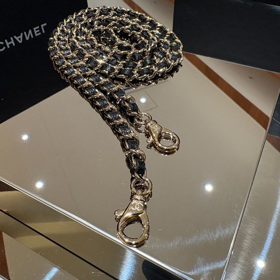 【現貨｜快速出貨】Chanel 25C 19 手把盒子包｜黑色魚子醬牛皮｜經典菱格金鍊斜背包｜-14