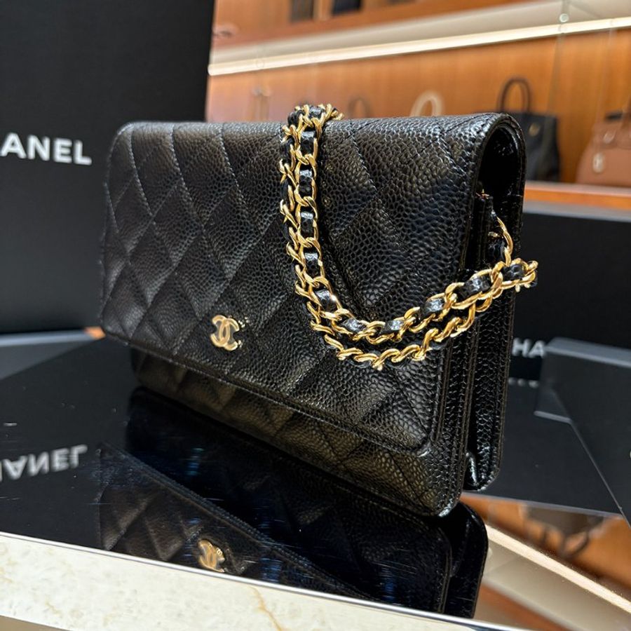 【現貨｜快速出貨】Chanel WOC 黑金 魚子醬皮革｜經典菱格鏈帶斜背包｜小香鏈條錢包｜2024年極新-1