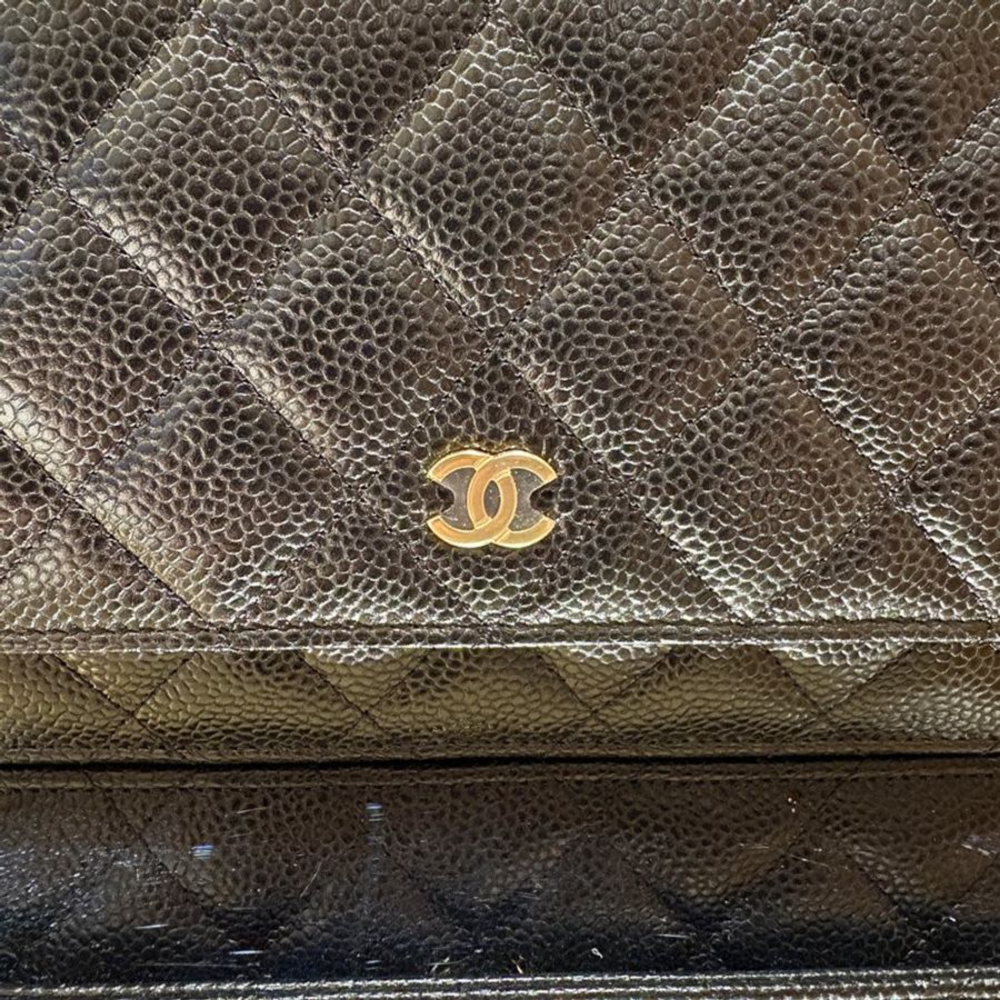 【現貨｜快速出貨】Chanel WOC 黑金 魚子醬皮革｜經典菱格鏈帶斜背包｜小香鏈條錢包｜2024年極新-4
