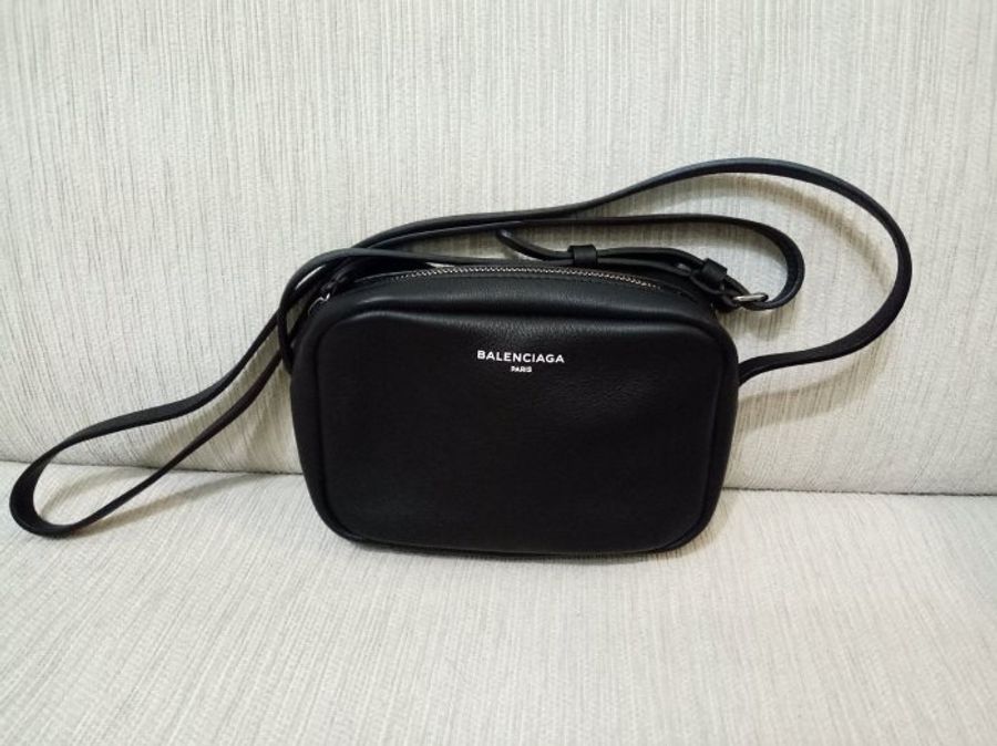 BALENCIAGA皮革斜挎包(黑)附防塵袋 全新現貨-4