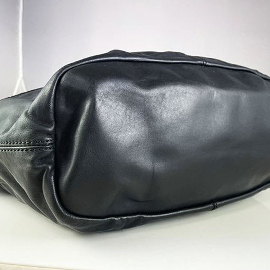 ＊奢華大道國際精品＊【GIV08】GIVENCHY紀梵希黑色牛皮兩用包 MA0142-3