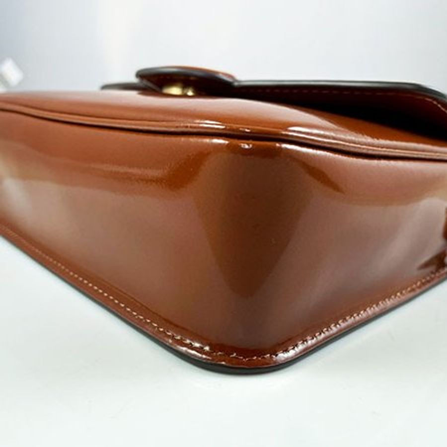 *奢華大道國際精品*【Tb21】TORY BURCH 咖啡色漆皮 ROBINSON 金屬LOGO豆腐斜背包 143122-6
