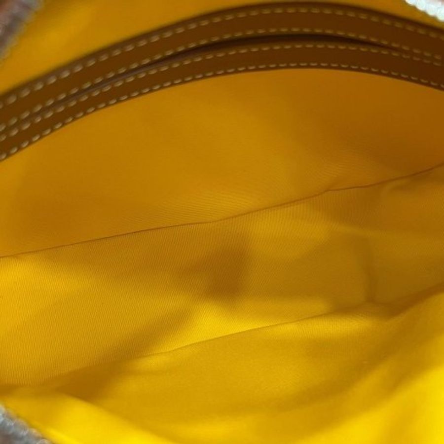 東區正精品㊣GOYARD Cap-Vert PM 全新焦糖色圖騰前口袋拉鍊相機包斜背包 RZ6063-1