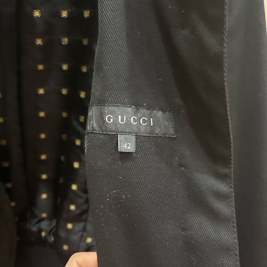 Gucci 盾牌logo外套 (不議價)-8