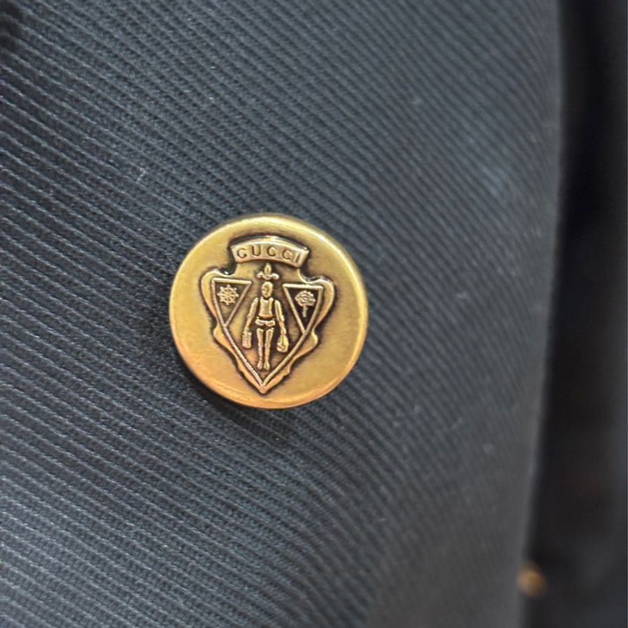 Gucci 盾牌logo外套 (不議價)-14