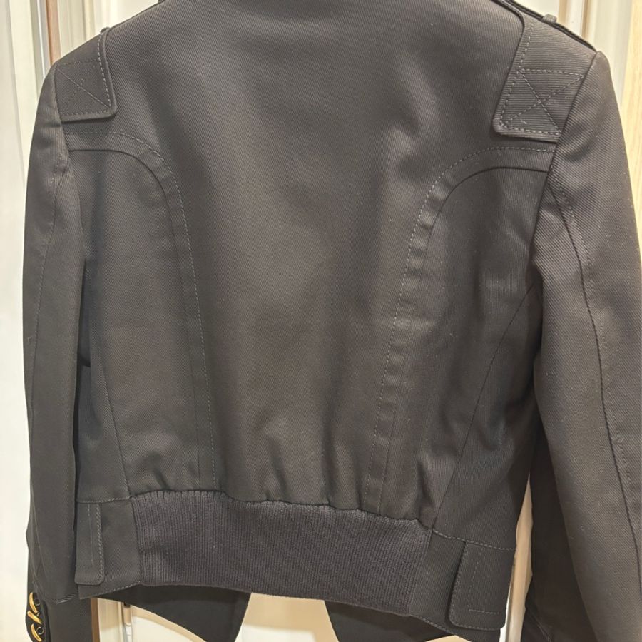 Gucci 盾牌logo外套 (不議價)-27